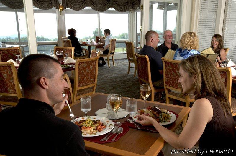Steele Hill Resorts Sanbornton Ресторан фото